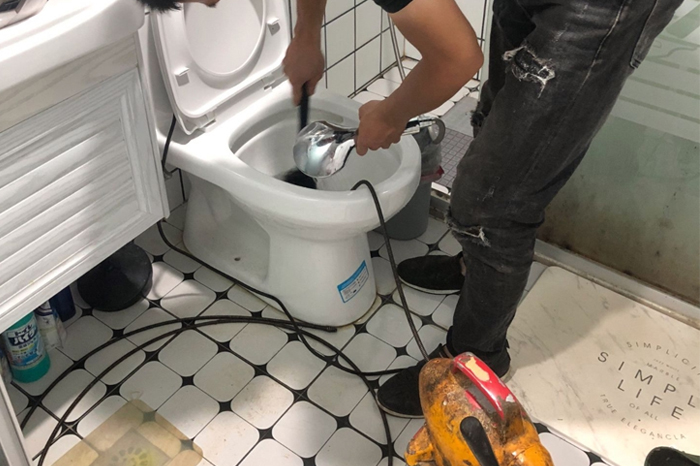 望牛墩镇疏通下水道